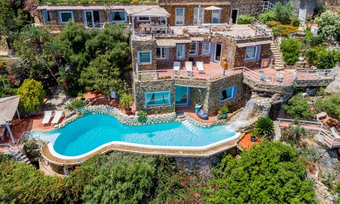 Villaggio delle Mimose Villa | Il Rifugio degli Artisti: beautiful sea view