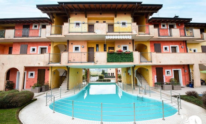 Vaccarolo Apartment | Pet-Friendly Retreat at Il Rifugio di Sally with Pool