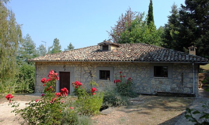 Colle San Marco House | Experience Il Roccolo: Child-Friendly Retreat in Ascoli Piceno