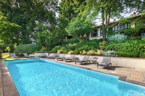 Casale Monferrato Villa | Relax at Il Roseto 10: A Pet-Friendly Oceanfront Retreat