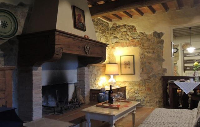 Castellina in Chianti Apartment | Experience Il Rustico: Top-Rated Stay with Pool & Hot Tub
