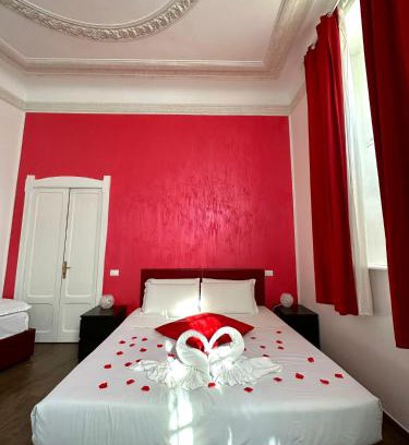 Roman Ghetto House | Discover Il Tempio Della Capitale: Family-Friendly Retreat