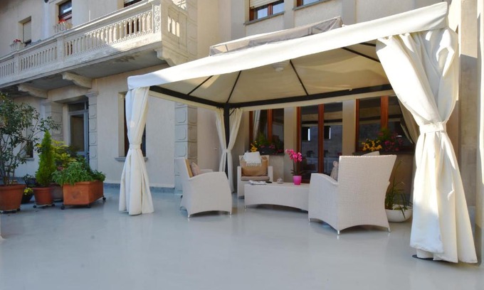 Romagnano Sesia Bed & Breakfast | Inviting Stay at Il Terrazzo B&B: Rated 9.1/10, Breakfast Included