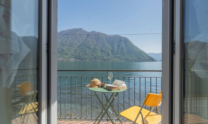 Colonno Apartment | Il Timone: Cozy One-Bedroom Apartment with Spa & Kitchen