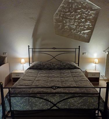 Santa Rufina House | Discover Il Vicolo House: Pet-Friendly & Family Approved