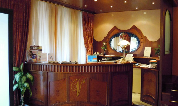 Gattinara Hotel | Explore Il Vigneto: Family-Friendly Dining & Breakfast Awaits