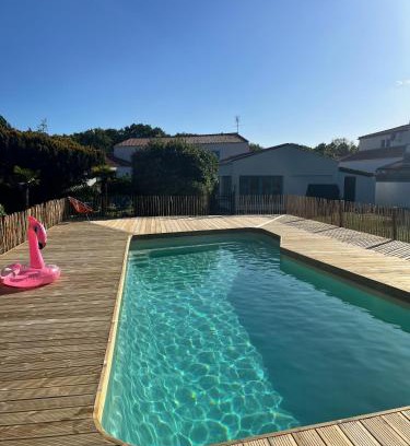 Dolus-d'Oleron House | Relax at Villa Bois: Poolside Bliss with Ocean Views