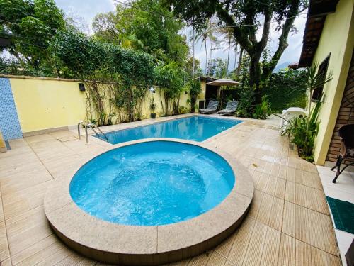 Centro Comercial House | ILHABEACH GUESTHOUSE: Ocean View with Pool & Hot Tub