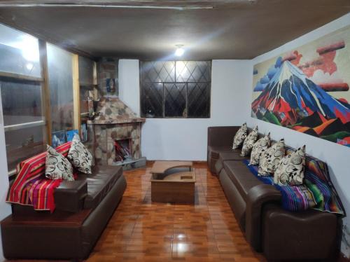 El Chaupi House | Pet-Friendly Ilinizas Wasi: A Guest Favorite at 9.4/10