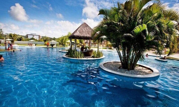 Brejo Condo | Oceanfront Iloa Residence: Pet-Friendly Retreat Awaits