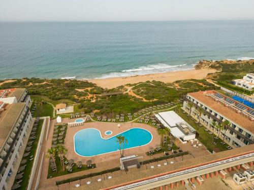 Cabo Roche Hotel | Beautiful Ilunion Calas de Conil: Oceanfront Bliss Awaits