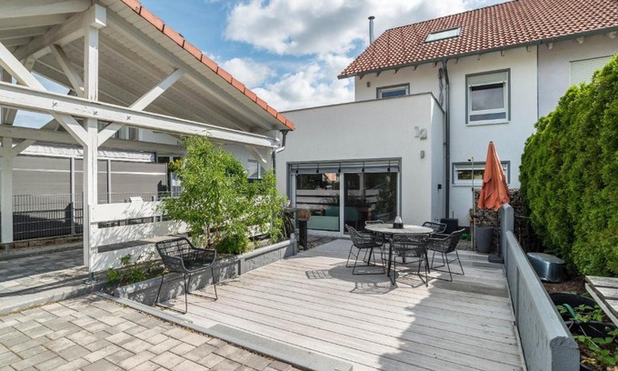 Schoemberg House | Discover Comfort at Im Nordschwarzwald - Family and Pet Friendly