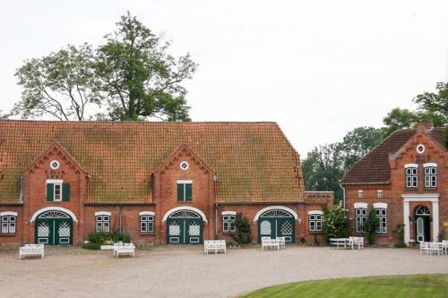 Gohl Apartment | Discover Im Obsthaus 9: Pet & Child-Friendly Retreat