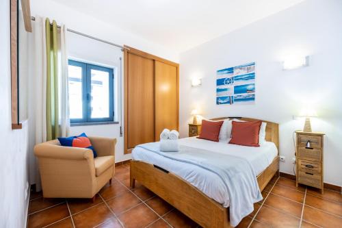 Telheiro Apartment | Relaxing Retreat at IM On Casa do Navegador - 4 Stars