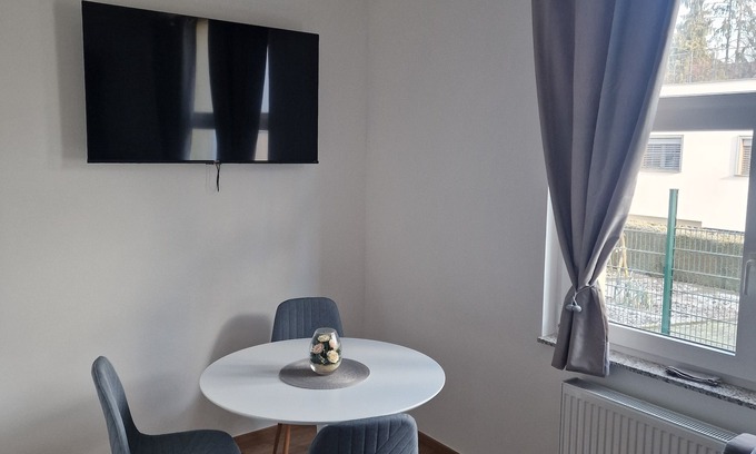 Trossingen Apartment | Central Location Near Music Schools with Family-Friendly Amenities