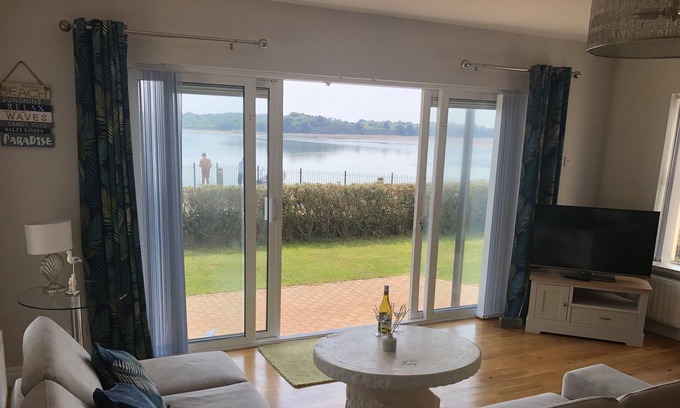 Newcastle Apartment | Immaculate 3-Bed Apartment in Dundrum Co Down