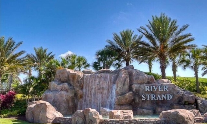 Bradenton Condo | Immaculate Condo in Premier Golf & Tennis Community