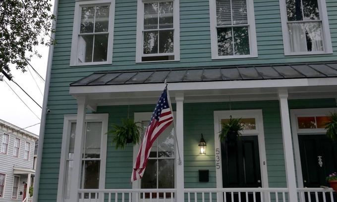 Beach Institute House | Historic District Retreat: Fast Wifi, Free Parking & Views