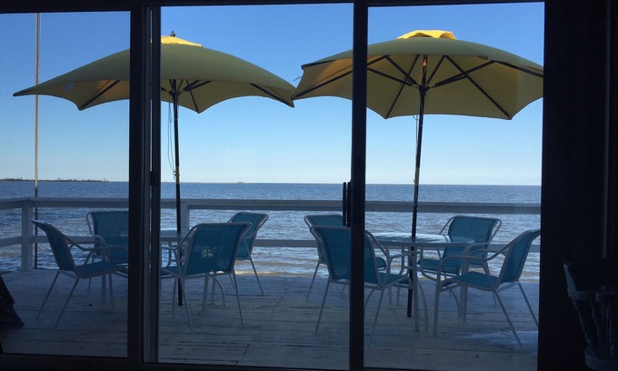 Linwood House | Immaculate Lake Huron Beach House with Ocean Views & Spa
