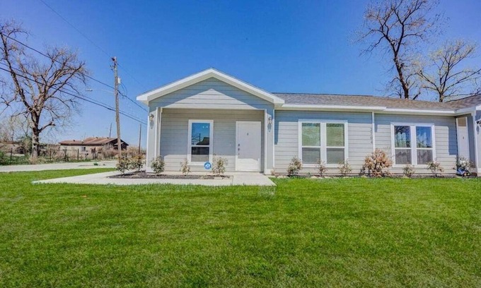 Houston House | Modern Home Just 8 Minutes from Downtown Houston