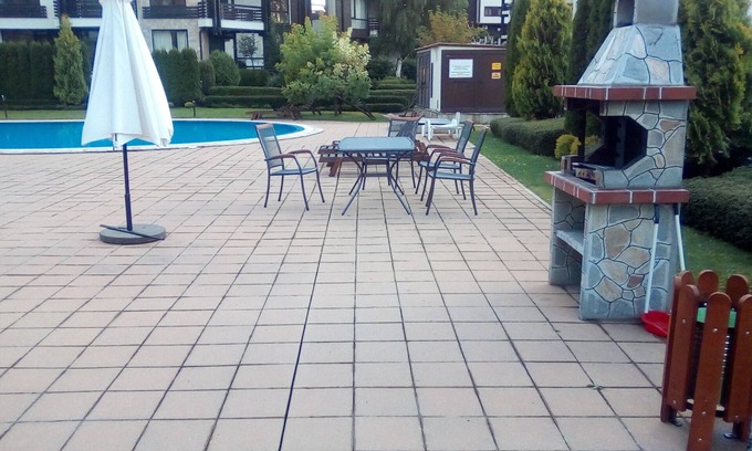 Razlog Apartment | Charming Studio Apartment Steps from Bansko's Attractions