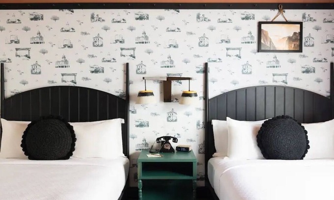 Merced Hotel | Discover History at Comfortable Main Street Near Lake Yosemite