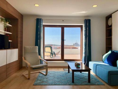 Ovar Apartment | Child-Friendly Imowemo OVAR Multifuncional Penthouse Studios
