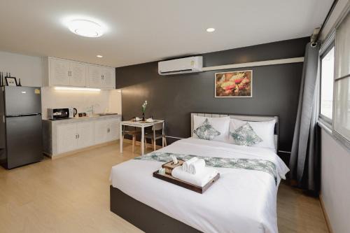 Ban Mai Apartment | Comfortable DHIresidence at Impact, Muangthongthani