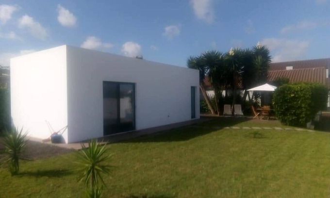 Ribeira Grande Villa | Top-Rated 1 Bed Villa in Ribeira Grande with Breakfast