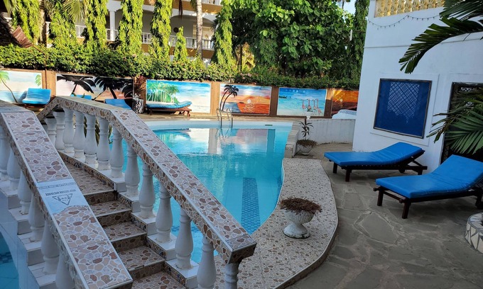 Diani Beach House | Beachfront 2-Bed House with Pool in Diani Beach, Kenya