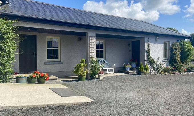 Kilruane Apartment | Gated 1-Bed Apartment with Pet-Friendly Amenities
