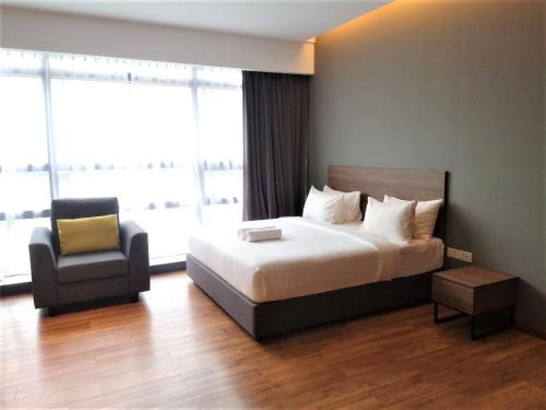 Taman Bukit Pantai Apartment | Family-Friendly Imperial Suites @Bangsar by Plush