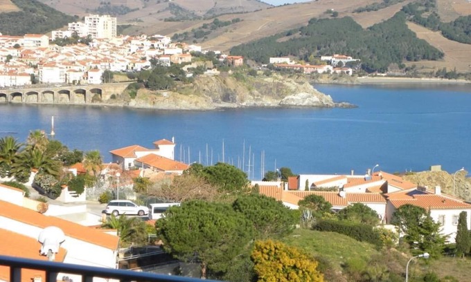 Banyuls-sur-Mer Apartment | Unforgettable Oceanfront Escape with Terrace in Banyuls