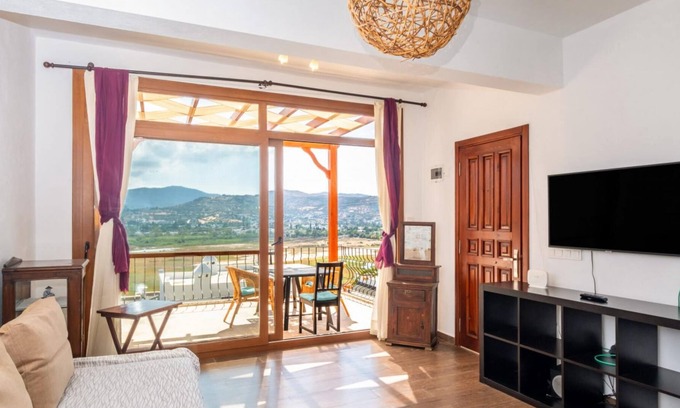 Golturkbuku Apartment | Impressive House near Paradise Bay in Bodrum