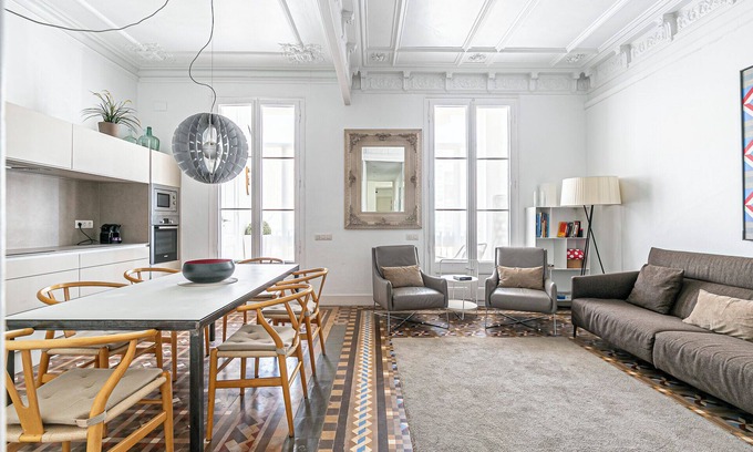 Eixample Condo | Exceptional Modernist Apartment Steps from Paseo de Gracia