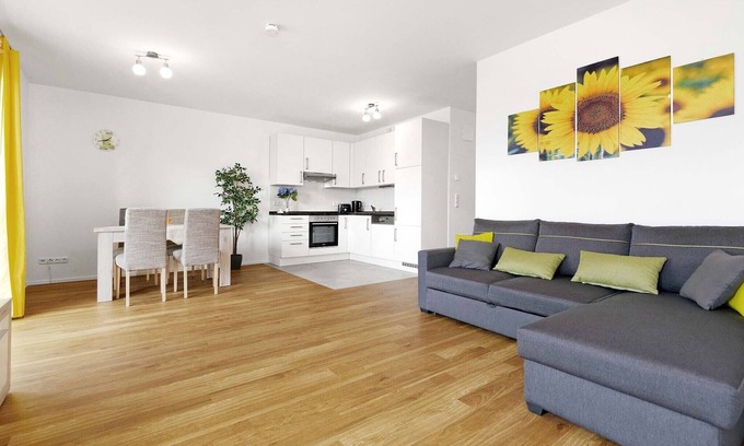 Pankow Apartment | Convenient Access to City Center with Family-Friendly Amenities