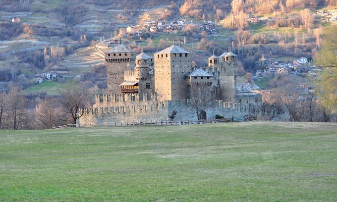 Chez Croiset House | Ideal Location for Aosta Valley Exploration & Family Fun