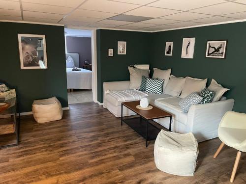 Blankenfelde-Mahlow Apartment | Discover Comfort at In Abrahams Schoß with Ocean Views