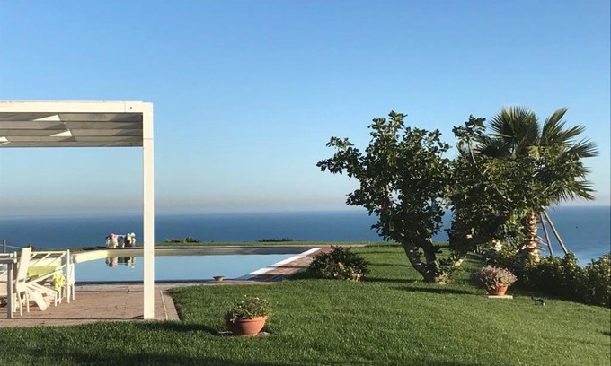 Montenero di Bisaccia House | Experience Coastal Bliss at In Collina Sul Mare - 4 Stars