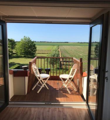 Zonnemaire Apartment | In de Gele Hoed: Beautiful Apartments with Ocean Views