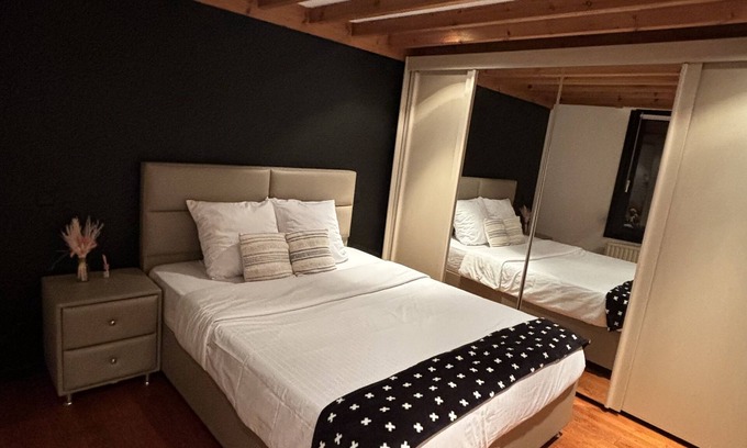 Melsele Apartment | Explore This Vibrant Street with Shops, Cafés & Parks