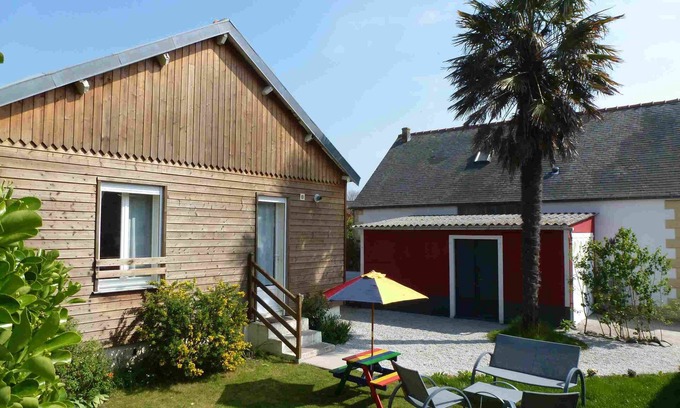 Dinard House | Cozy Retreat in Dinard with Garden and Ocean Views