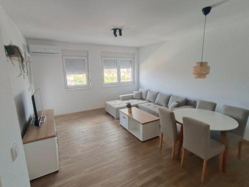 Inija Apartment | Dreamy Escape at In Dream Apartman - 9.9/10 Rated Stay