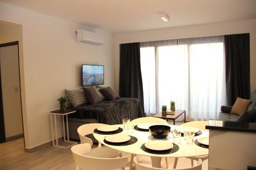 Abasto Apartment | Oceanfront Family Getaway at In House BA - Le Coq