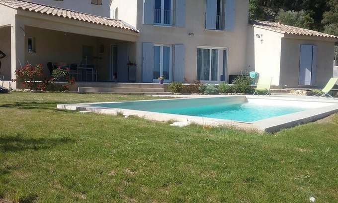 Rognes House | Serene Retreat: Steps from Aix en Provence Bliss