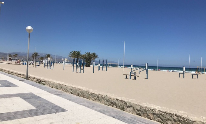 Alicante City Centre Apartment | Prime Location in Alicante: Steps from the Beach & Harbor