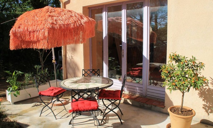 Seillons-Source-d'Argens House | Experience Nature's Melody at The Song of Cigales Hotel