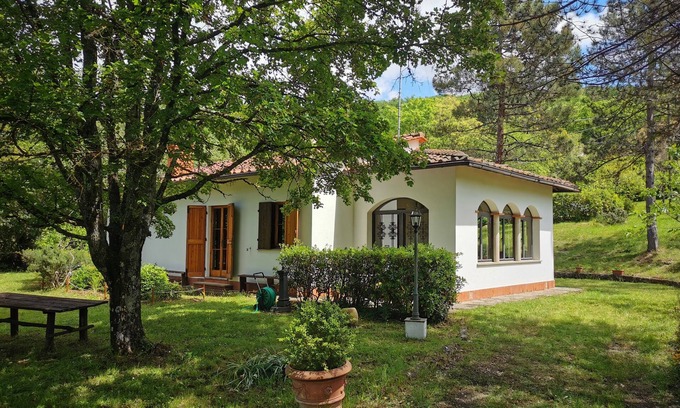 Rufina House | Serene Retreat in Lush Greenery with Family-Friendly Amenities