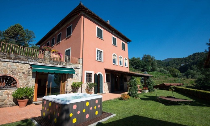 Pescia Villa | Gorgeous Retreat in the Heart of Tuscan Hills, Guest Rated 9.8