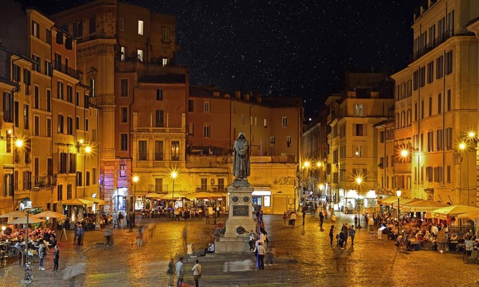Rione XI Sant'Angelo Apartment | Central Rome Retreat: Steps from Must-See Attractions
